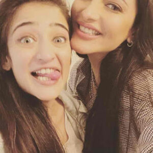 Shruti Haasan With Her Sister (Photo Credit - Instagram)