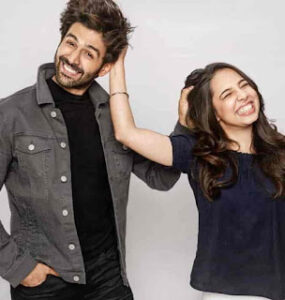 Kartik Aaryan With His Sister (Credit - Instagram)